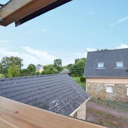 Holiday home Jolie Maison Bord De