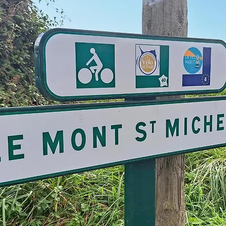 Jolie Maison Bord De * Pirou