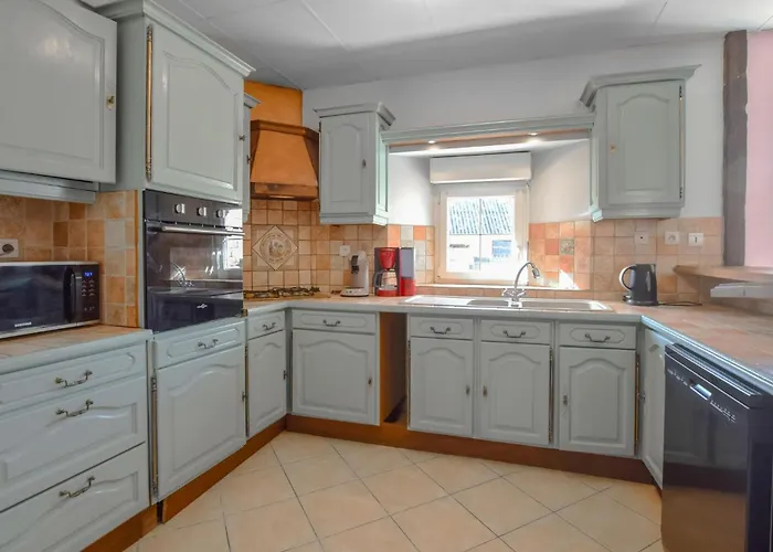 Jolie Maison Bord De Pirou