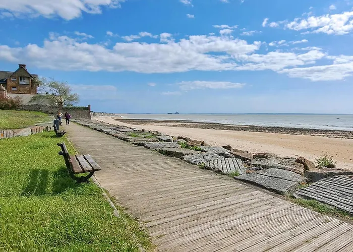 Dom wakacyjny Jolie Maison Bord De